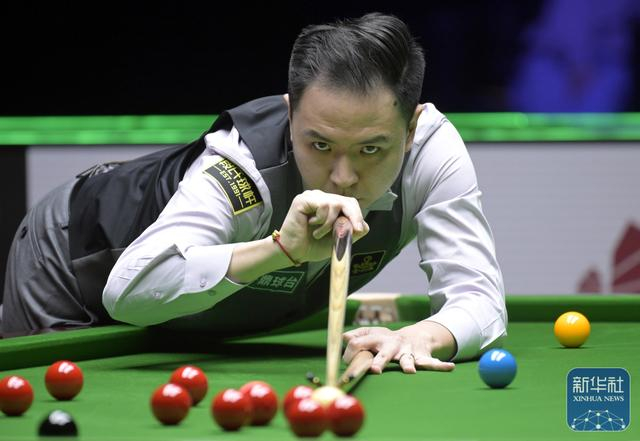 奥客网站-世界斯诺克大奖赛丨肖国栋晋级半决赛|香港|世界斯诺克大奖赛八强赛|斯佳辉|比赛|八强赛_新浪体育_新浪新闻