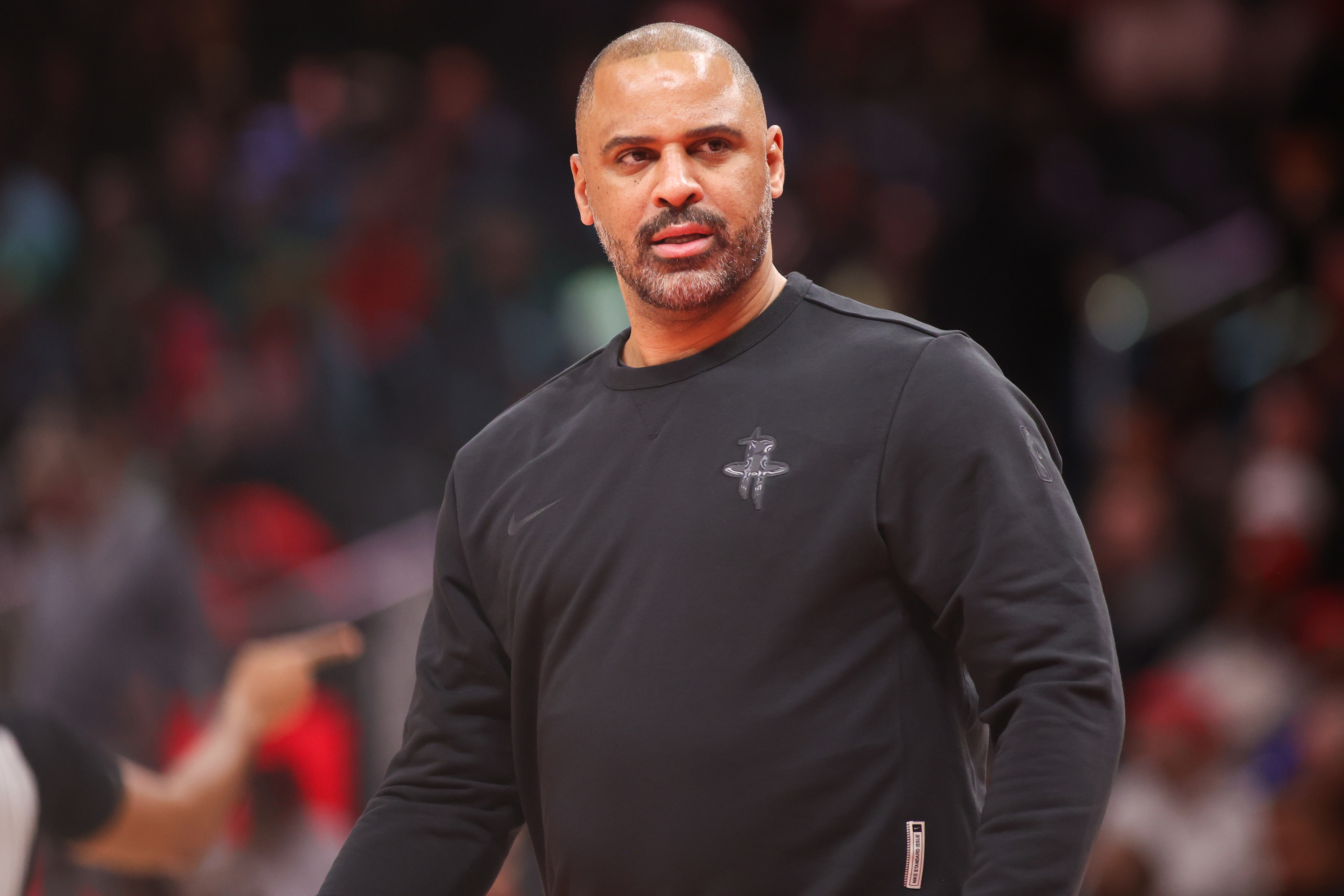 澳客网官网-火箭队本赛季场均三分出手次数为30.9次 队史自12-13赛季后最低